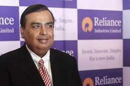 Reliance share price to be in focus ahead of AGM. Should you buy?