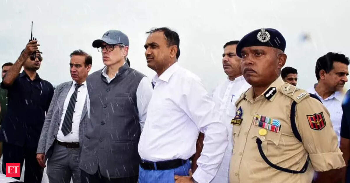 J&K announces Rs 6 lakh ex-gratia for landslide, flood victims; Rs 10 crore relief placed with DCs