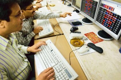 Mangal Electrical Industries IPO Listing: Shares list at ₹556 on NSE, down 0.89% from issue price