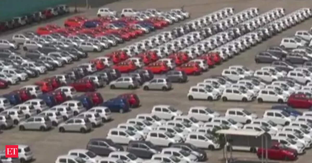 Passenger vehicle sales likely to grow 1-4% this fiscal: ICRA