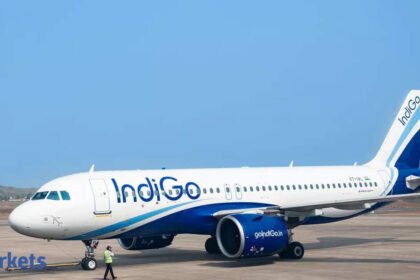 Rakesh Gangwal Family to sell 3.1% stake in IndiGo via block deal: Report