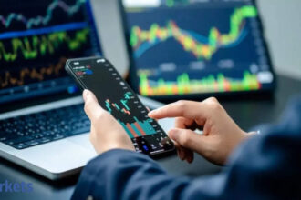 Bond Sales: Why are companies withdrawing bond sales amid rising yields?