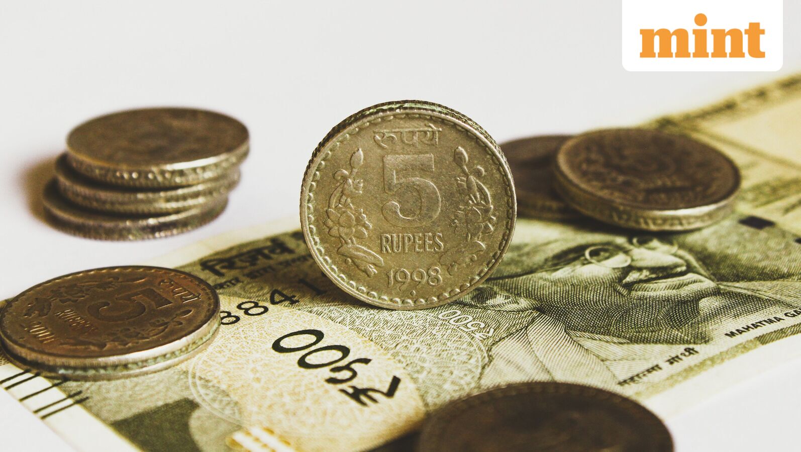 There are quite a few lending apps which offer instant loans to borrowers