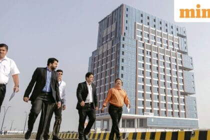 This GIFT City fund allows NRIs, foreigners to invest $500. Should they consider it?